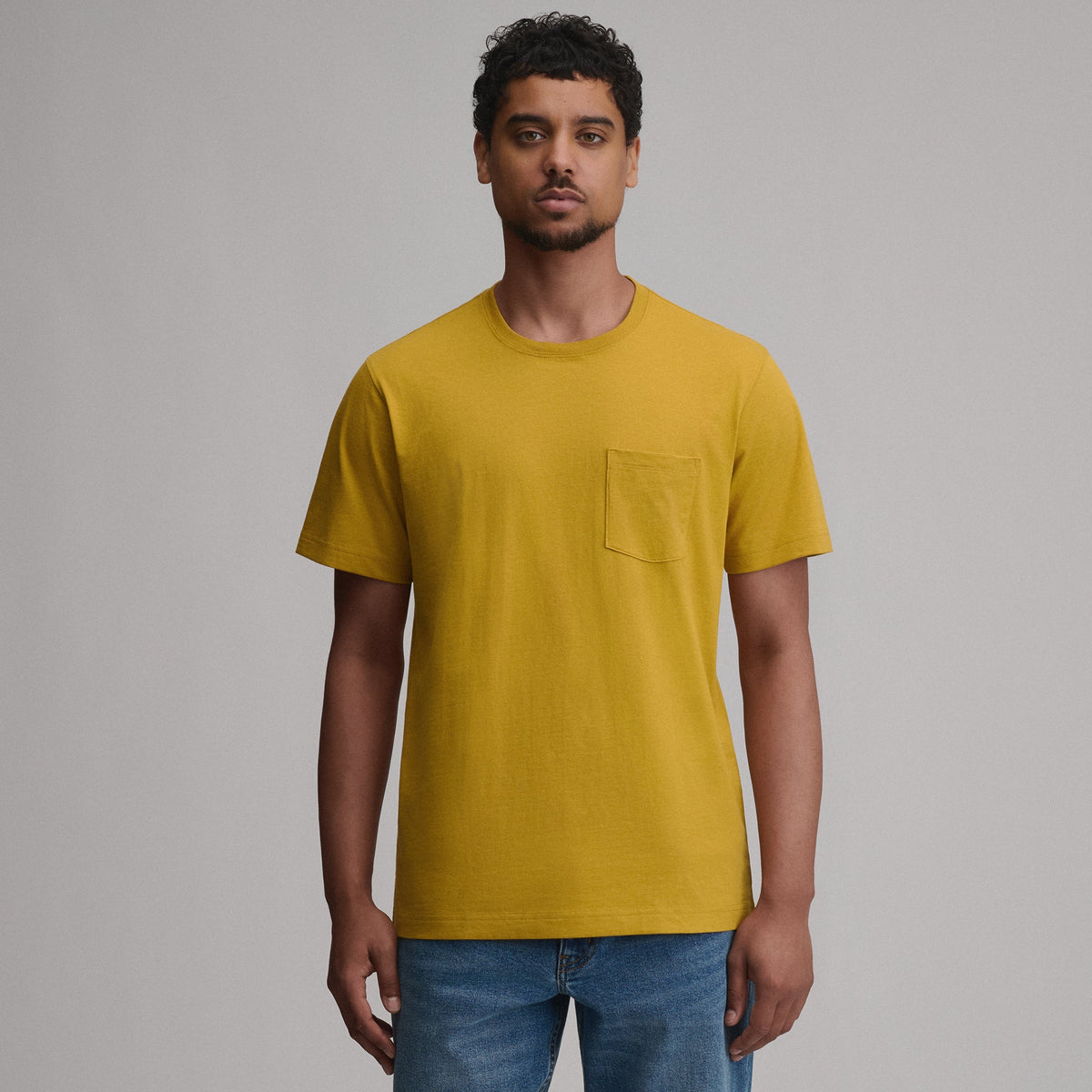 Men's Legend Wash 100% Cotton Short-Sleeve Pocket T-Shirt